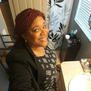 Meet your Posher, Diane